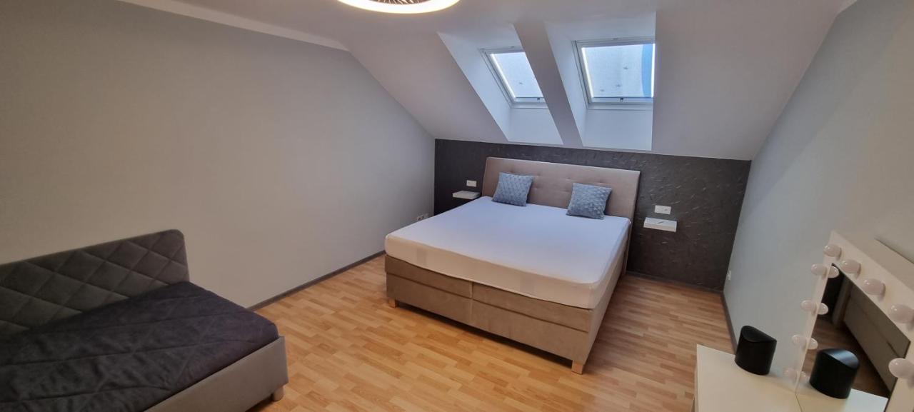 Apartman Viktorie Mikulov Extérieur photo